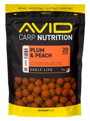 Avid Carp Plum & Peach Boilies