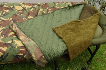 Cotswold Aquarius Camo Sleeping Bag Cover with Fleece