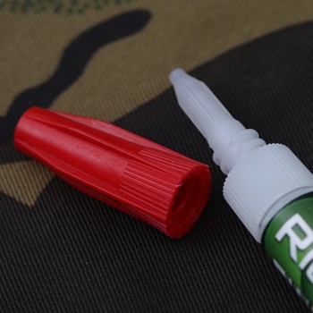 Gardner Tackle Rig Glue Pen